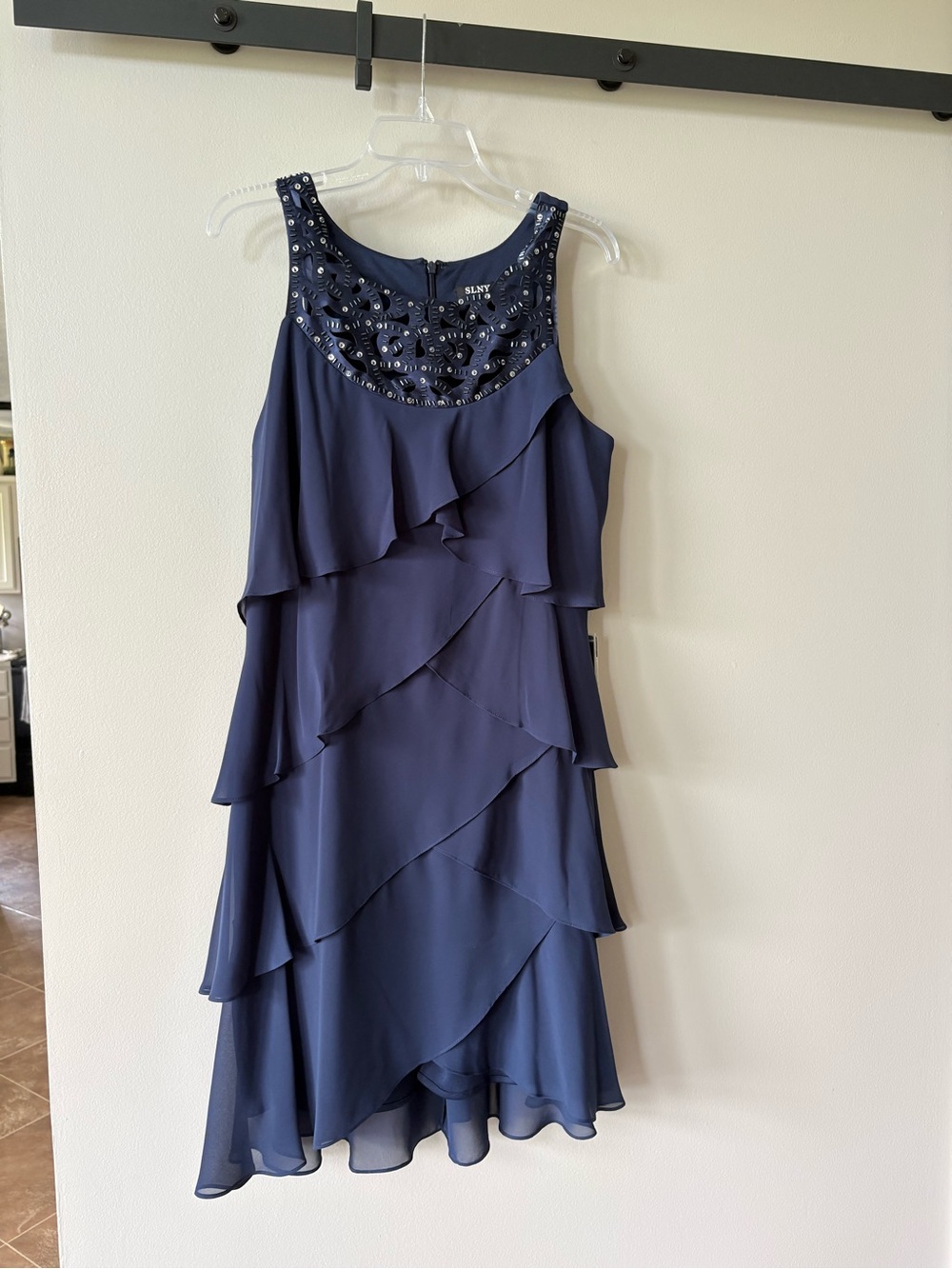 NWT SLNY Women's Navy Beaded Cutout Neckline Tiered Chiffon Ruffles Dress Sz 14